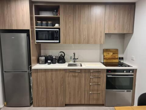 Modern 1 Bedroom Apartment Across From Hagley Park Christchurch Extérieur photo