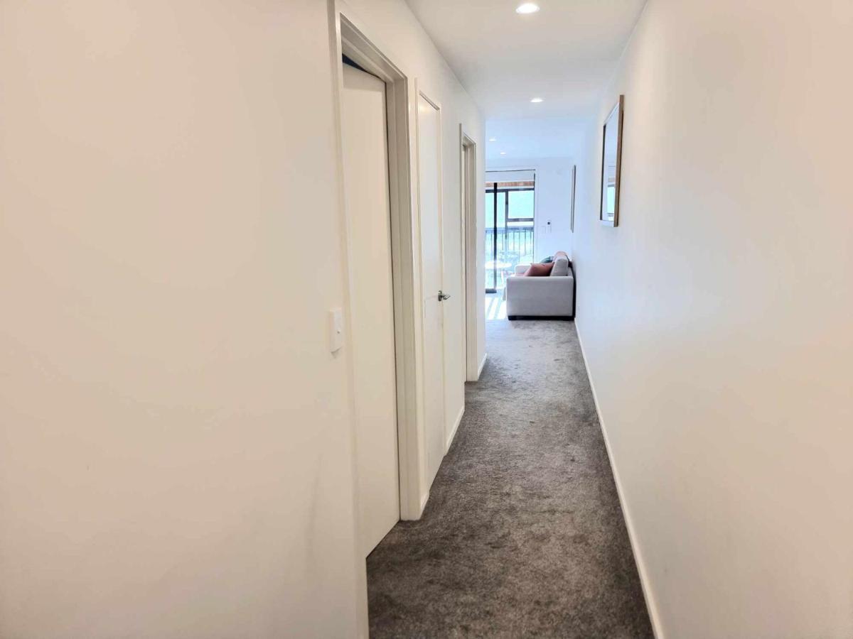 Modern 1 Bedroom Apartment Across From Hagley Park Christchurch Extérieur photo